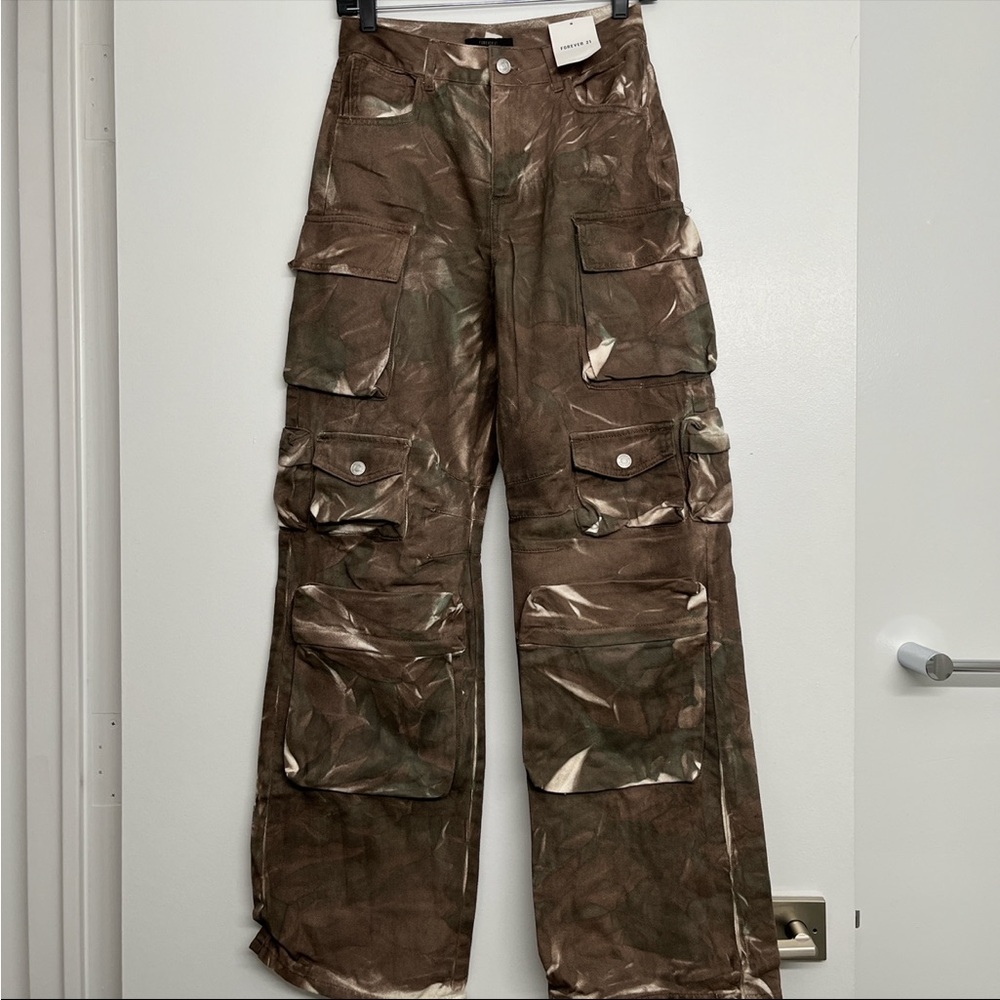 New w tags Camouflage Cargo Pants
